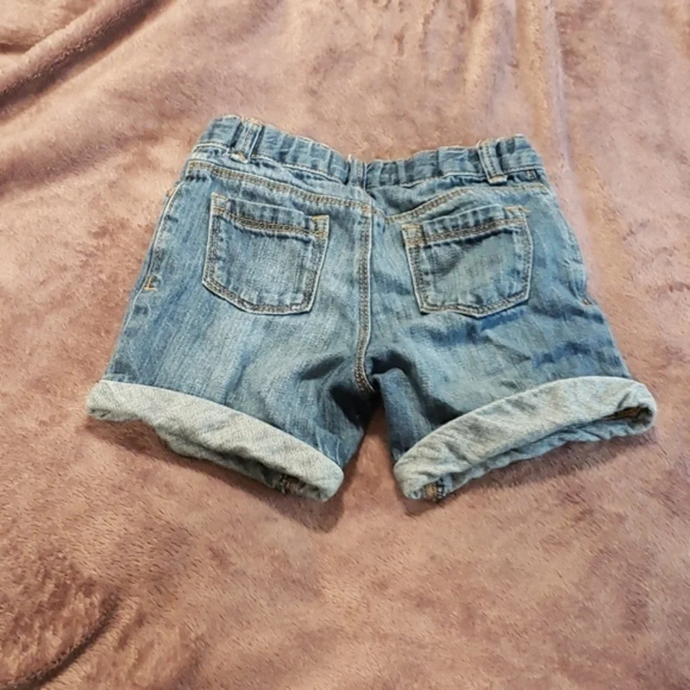 Girls shorts size 5T‎ Old Navy brand